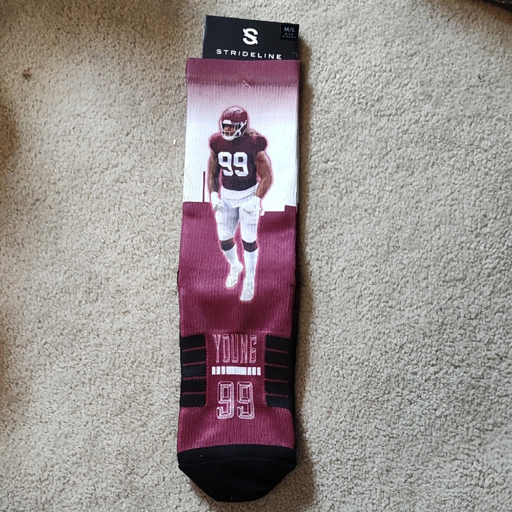 Strideline Men's Chase Young Maroon and Black Socks